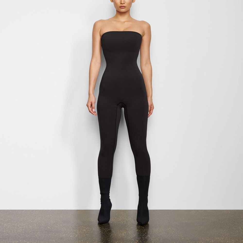 ALL-IN-ONE STRAPLESS ONESIE color: ONYX size:SMALL